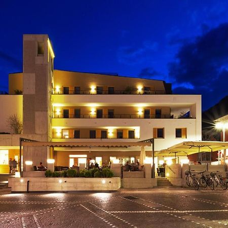 Kleinkunsthotel Naturns Exteriör bild