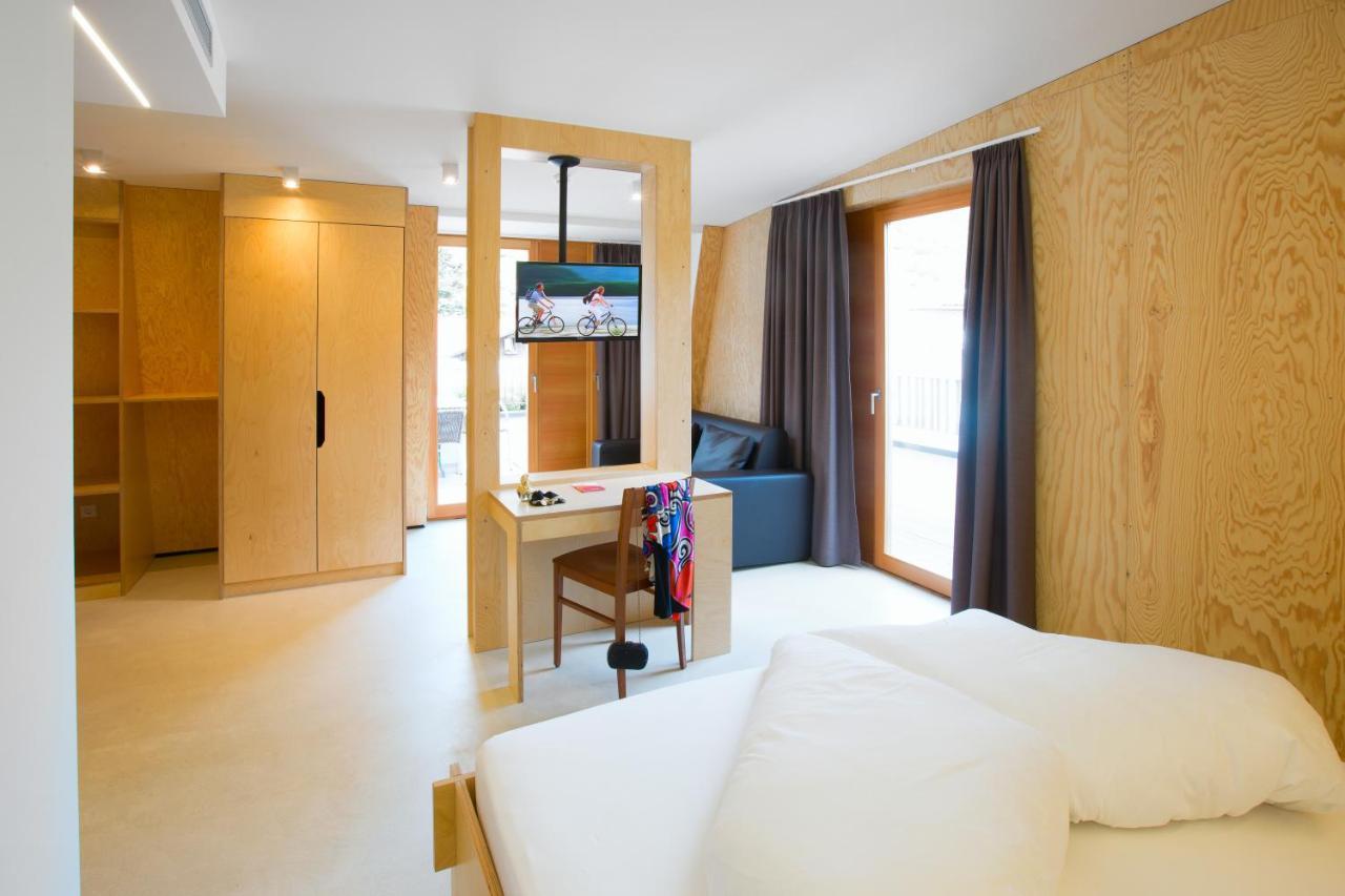 Kleinkunsthotel Naturns Exteriör bild